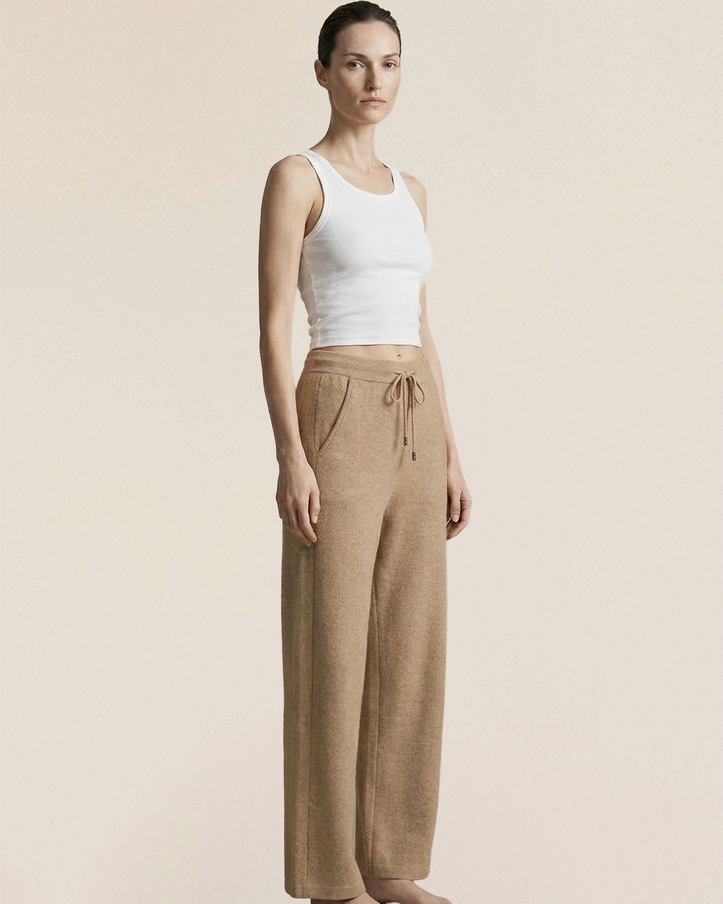 Vionis·XY 510g heavyweight Inner Mongolia cashmere wide-leg trousers in oatmeal color, high-waisted winter fit with full-length drape