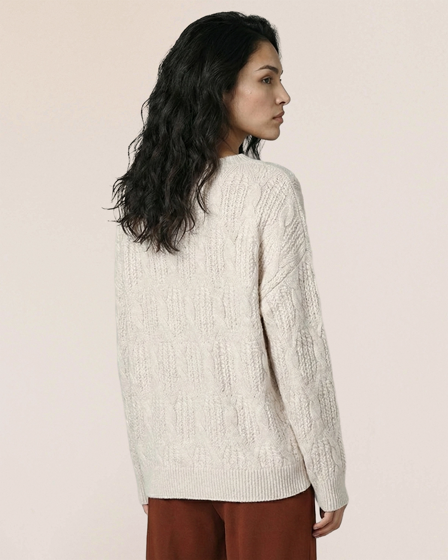 VIONIS·XY ivory white cashmere cable knit sweater back view, relaxed fit in 100% Inner Mongolia cashmere