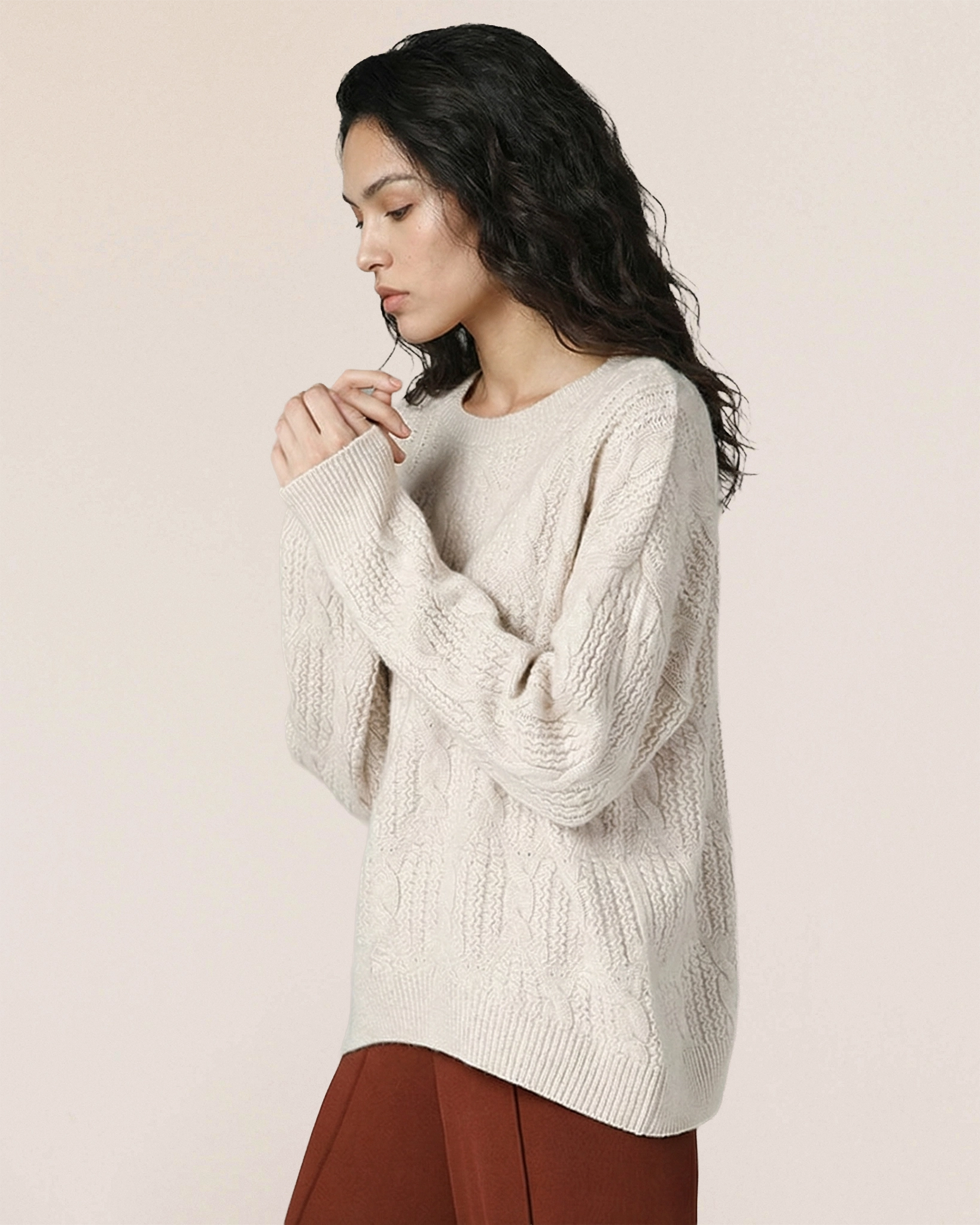 Ivory white VIONIS·XY cashmere sweater side view, 500g Inner Mongolia cashmere with substantial drape and warmth